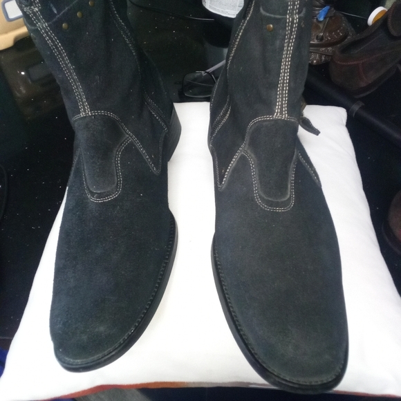 Men\'s Black Suede Boots